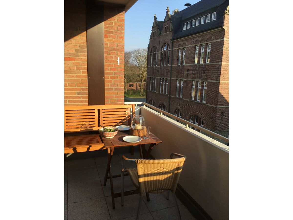 Sonniger Südbalkon der Ferienwohnung Ausguck auf Borkum